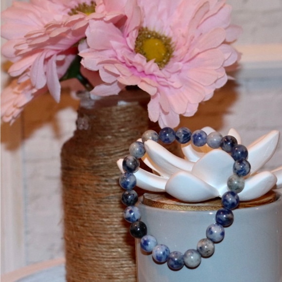 Beautiful Handmade Wellness Bracelets. - Picture 5 of 16
